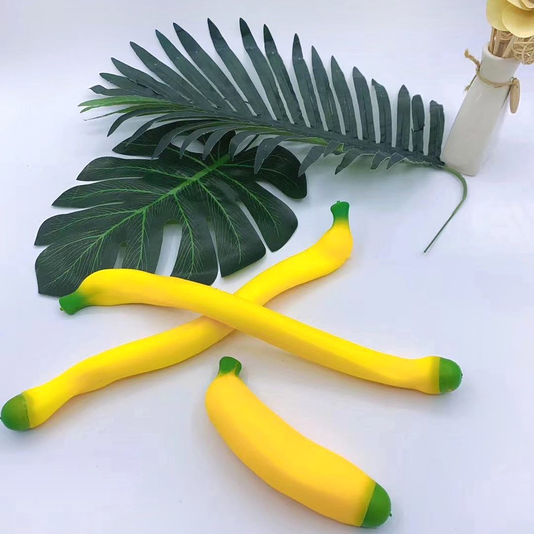 Антистресс Банан, 17 см, дисплей